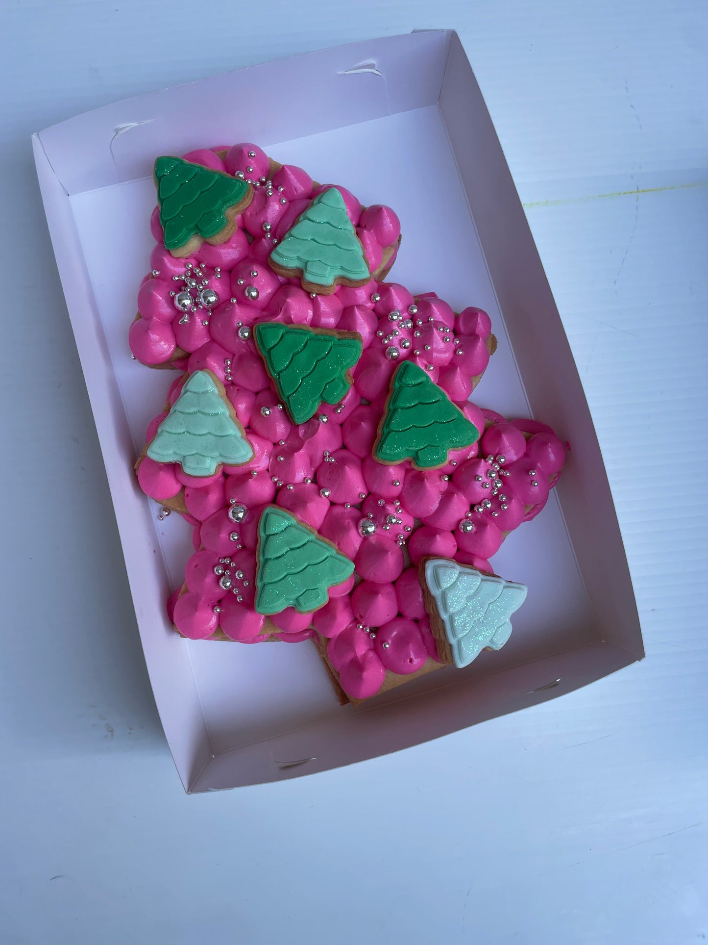 Christmas Tree Cookie Cake