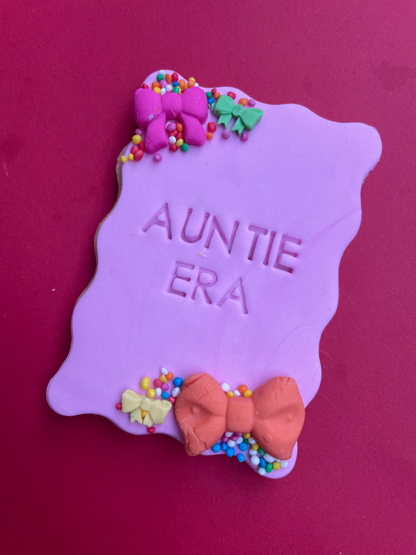 AUNTIE ERA